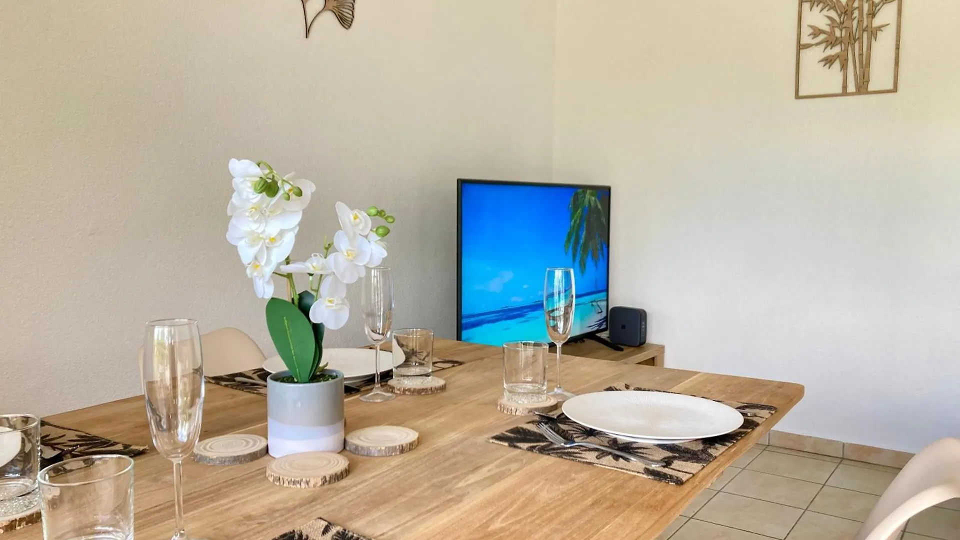 Logement Charme Vanille - Gosier - 2 Chambres - Piscine - Wifi - Parking Le Gosier  Le Gosier (Grande-Terre)