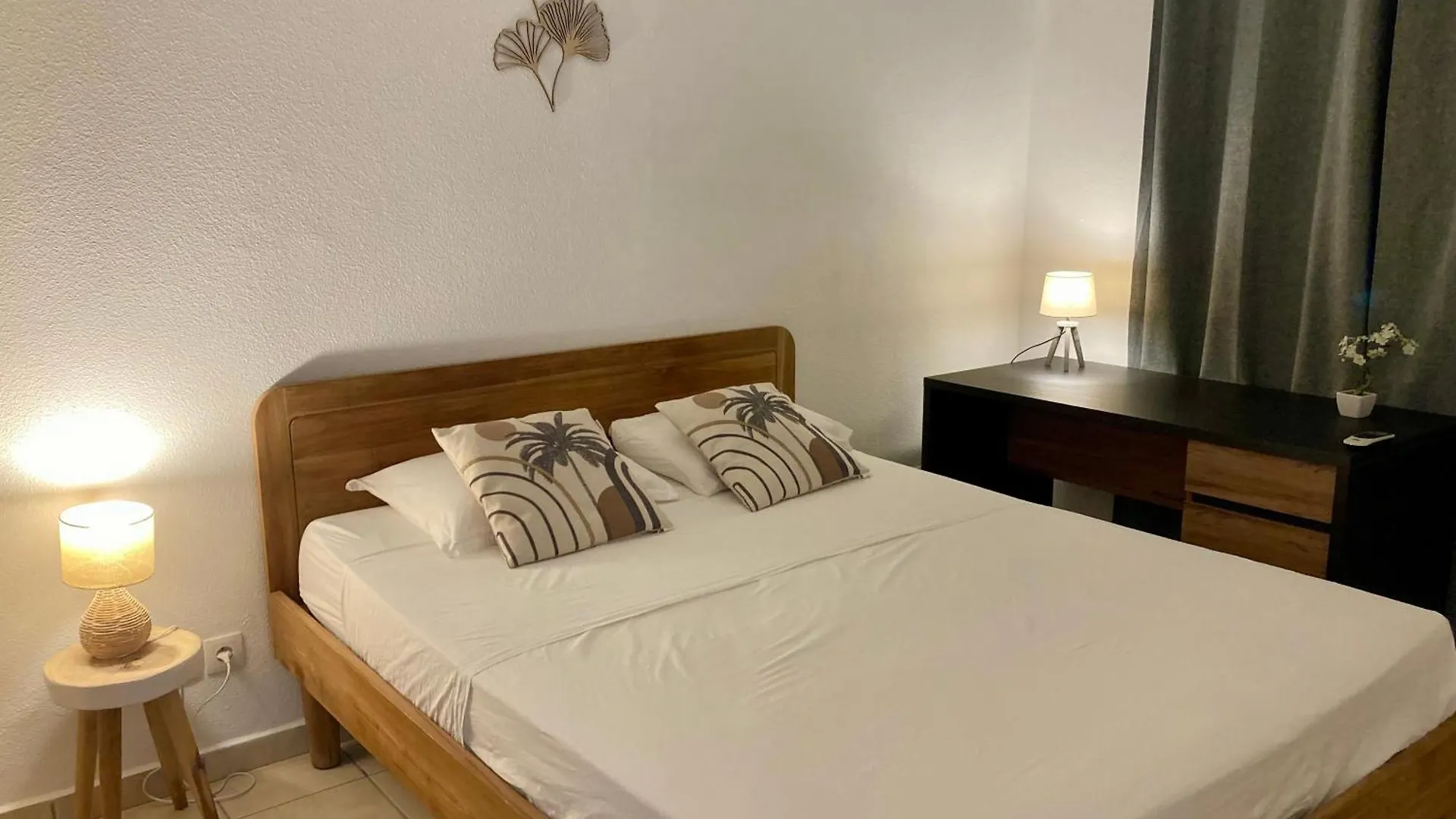 Logement Charme Vanille - Gosier - 2 Chambres - Piscine - Wifi - Parking Le Gosier  0*, Le Gosier (Grande-Terre)